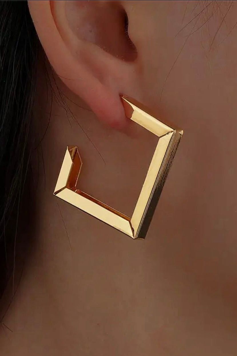 Everyday Trendy Rings & Earrings Collection | 1 Pair