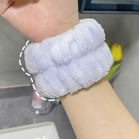Soft Microfiber Wrist Washbands (2-Pack) – No More Messy Arms!