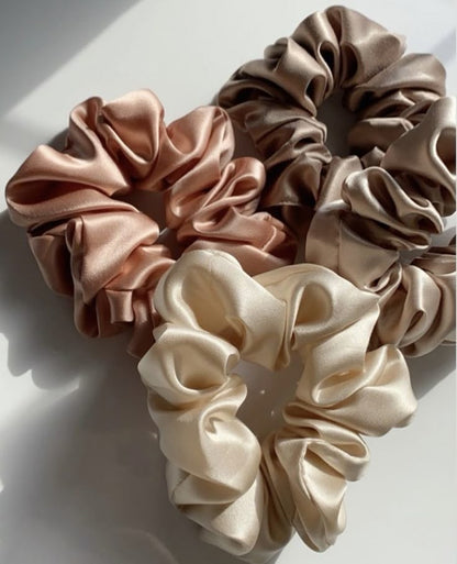 Aesthetic 1 piece Everyday Scrunchies